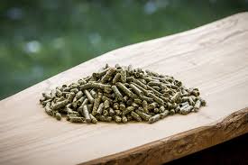 Terra Products - Dehydrated Alfalfa Pellets for Guinea Pigs, Rabbits, and More Small Animal Pets